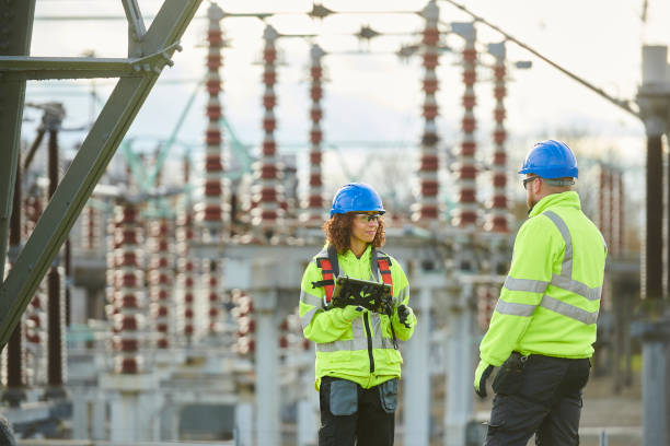 Best Circuit Breaker Repair  in Hallandale Beach, FL